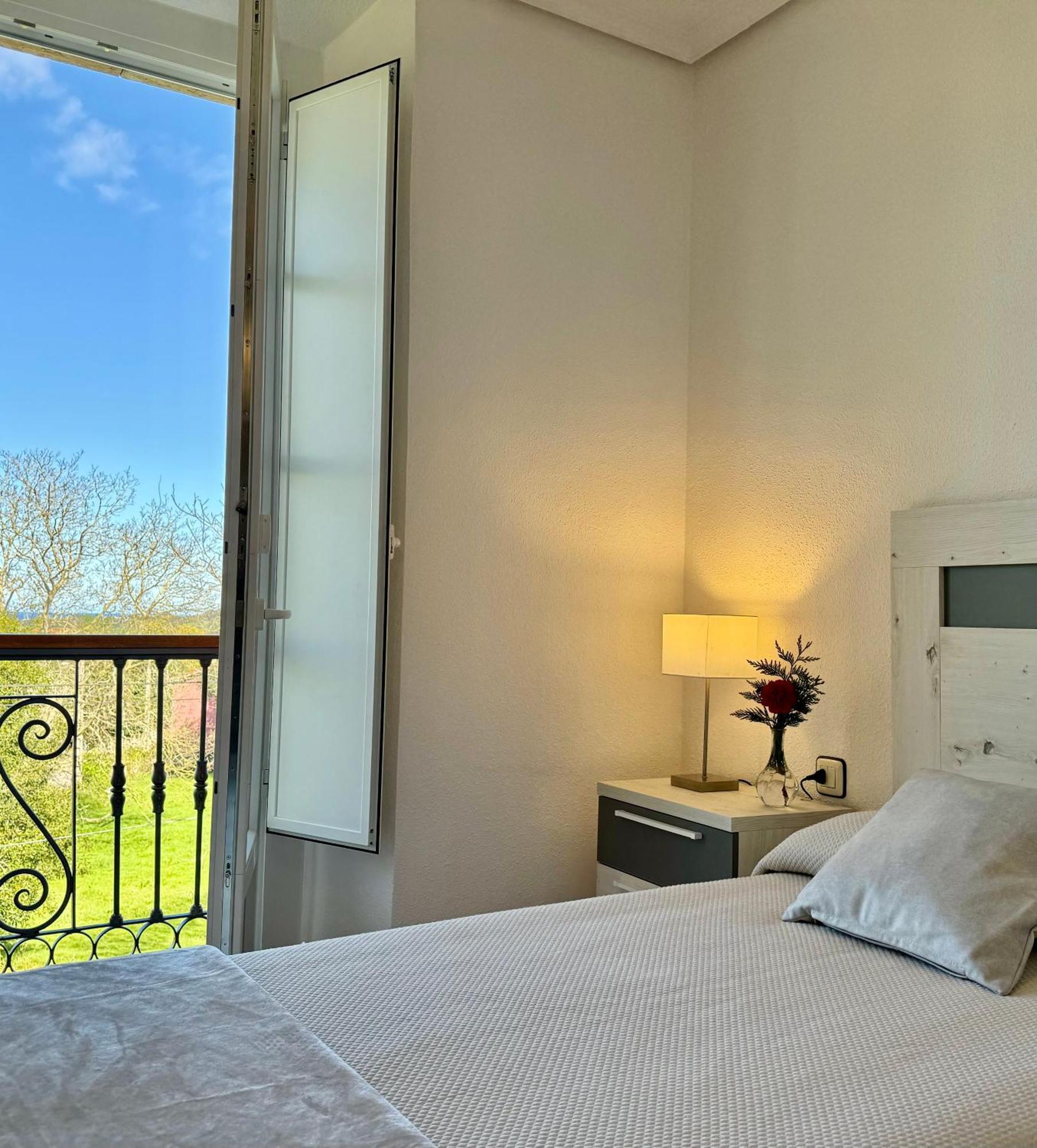 Apartamentos Santa Marina يانس المظهر الخارجي الصورة