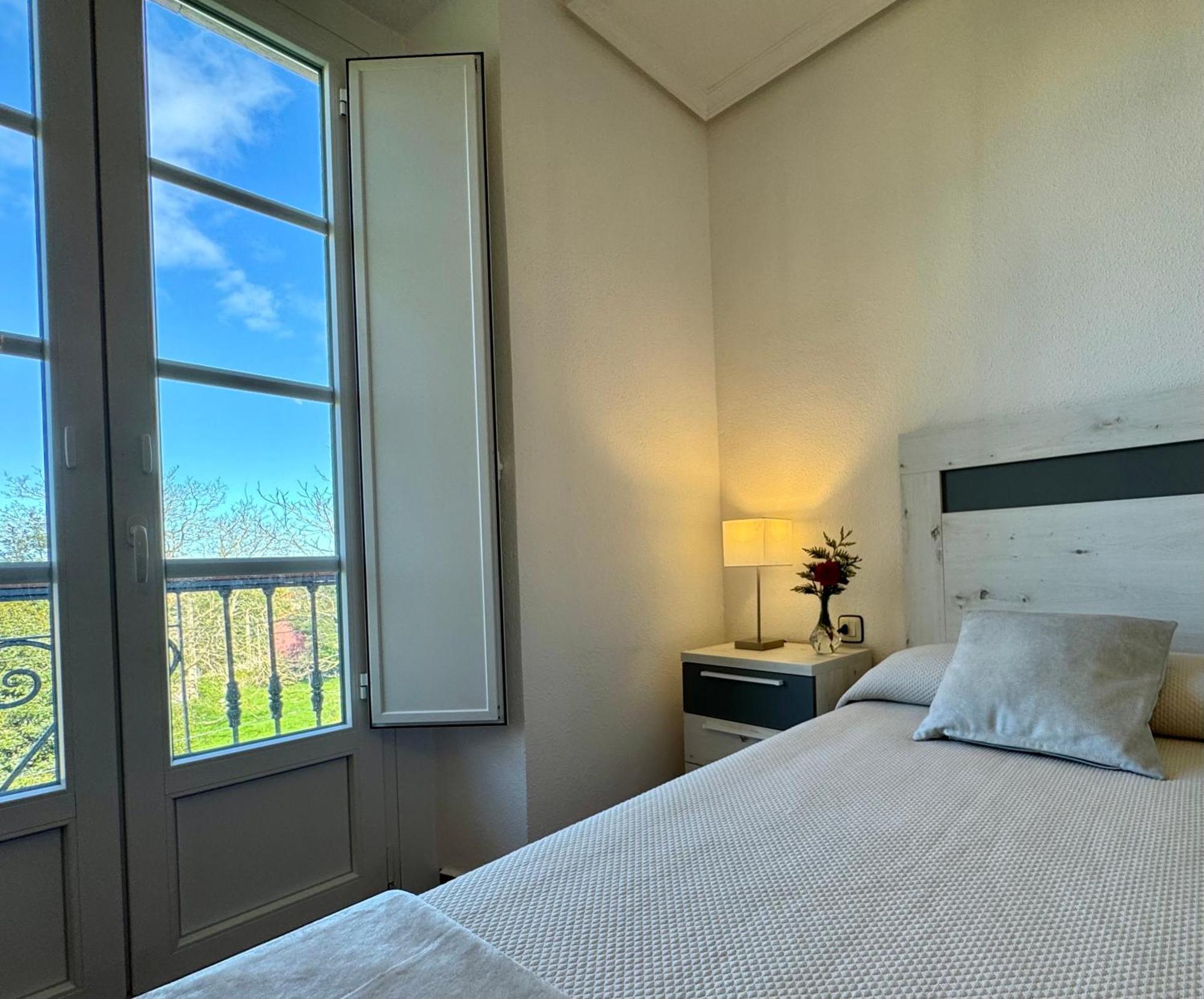 Apartamentos Santa Marina يانس المظهر الخارجي الصورة