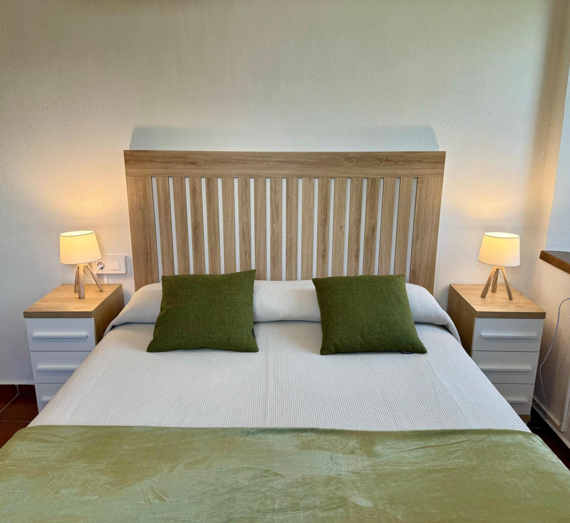 Apartamentos Santa Marina يانس المظهر الخارجي الصورة